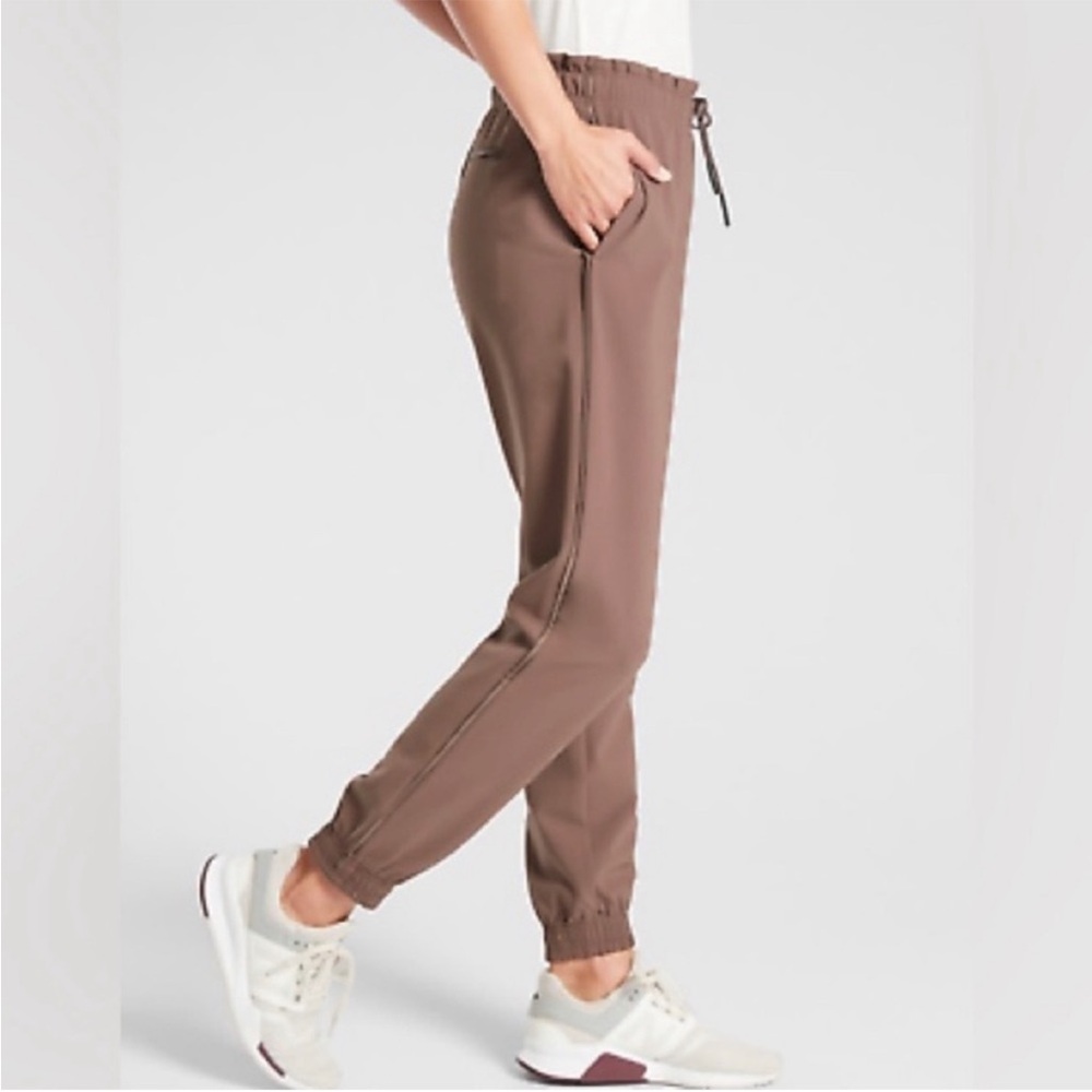 Athleta Metropolis Jogger Mineral Brown 6